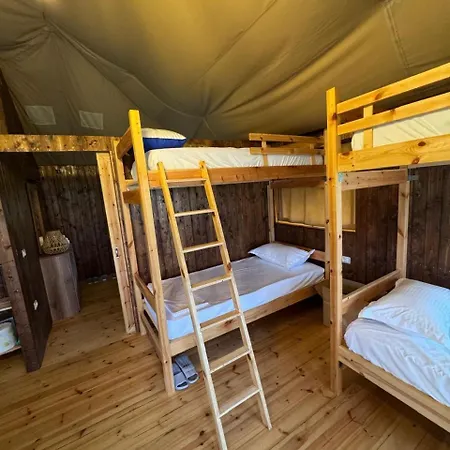 Vjosa Valley Glamping * Tepelene